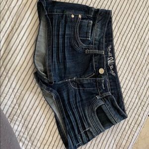 BLUE JEAN SHORTS SIZE 5